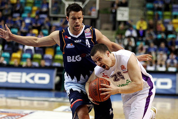 展与专业性 展与专业性