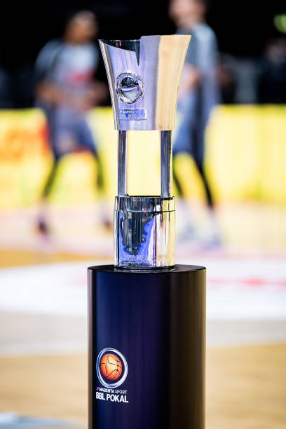 和广泛的影 和广泛的影