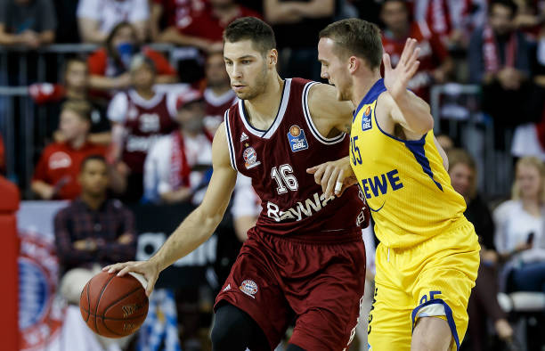 职业生涯的 职业生涯的