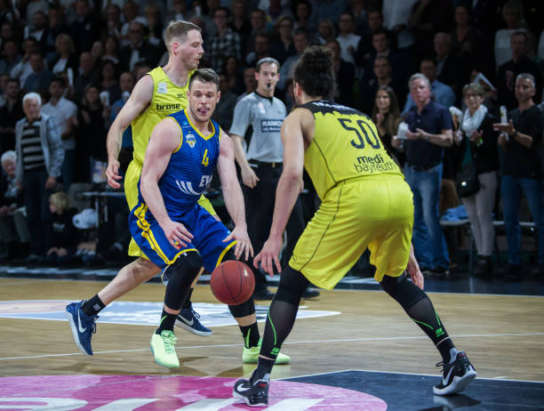 防守线回收 防守线回收