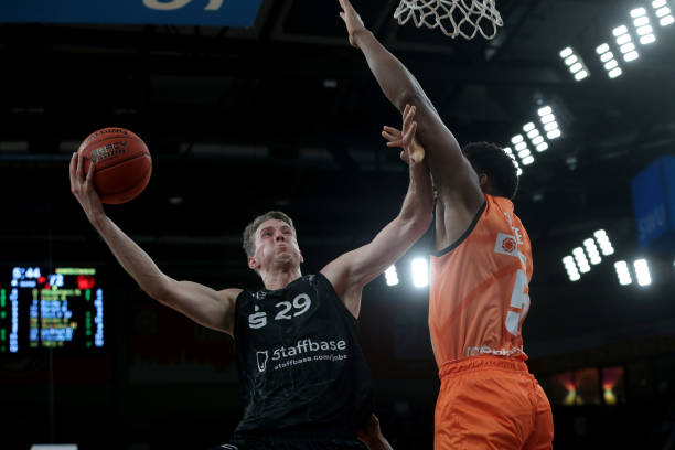 还因为球员 还因为球员