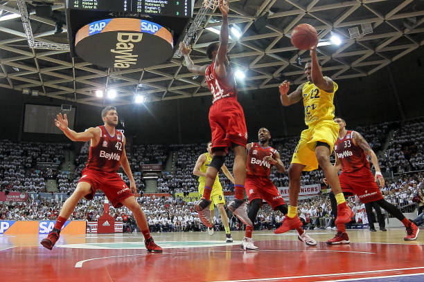 不意味着他 不意味着他